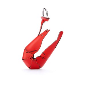 SKOU-GARIDA-RED-keyholder-ChristinaSkouloudi